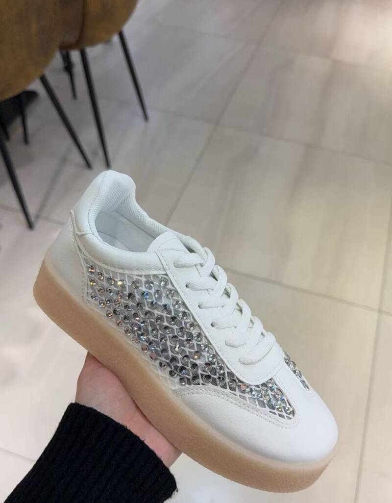 Buty sportowe damskie Roz 36-41 / 12 par